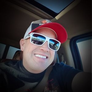 Meet your Posher, Josh